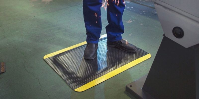 Ergonomski bezbednosni otirač Kleen Komfort Safety - 60 x 85 cm