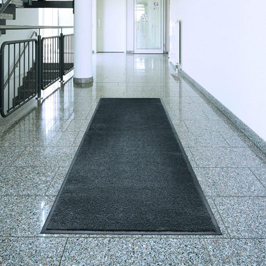 Profesionalni otirač za ulaze u sivoj boji - 85 x 150 cm