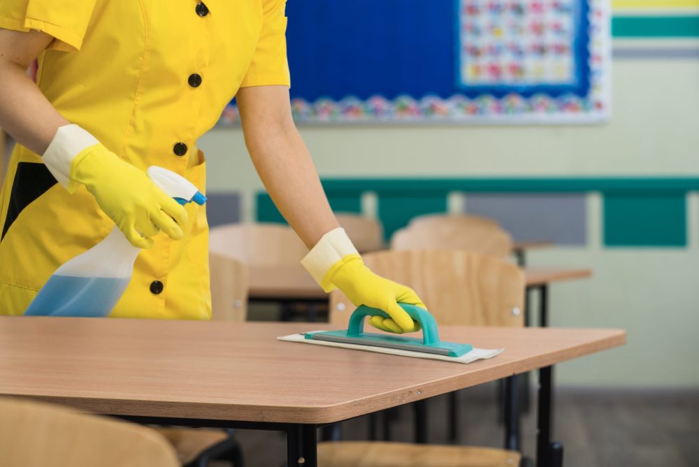 Set za cišcenje stakla, ogledala i glatkih površina Clean Glass