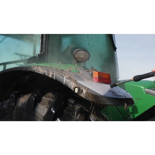 Sredstvo za pranje traktora Tractor Washing